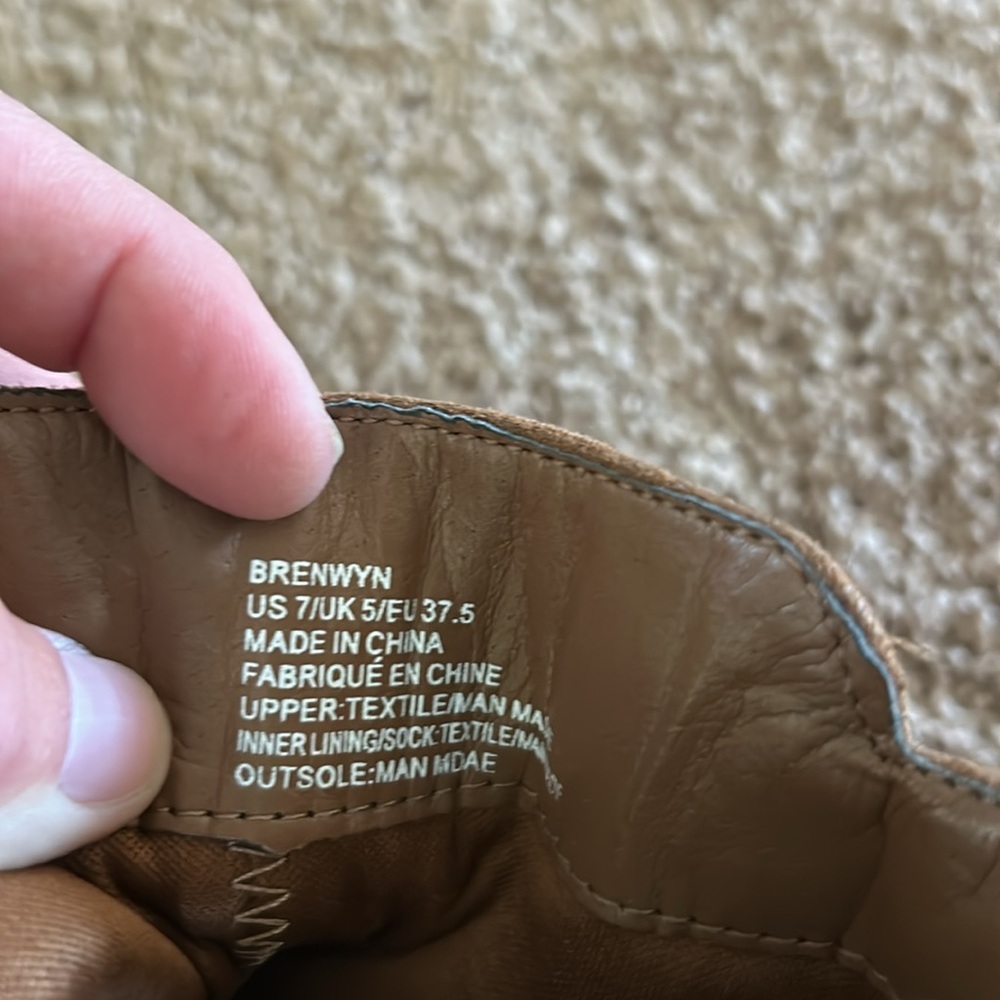 Ankle bootie - Picture 4 of 4
